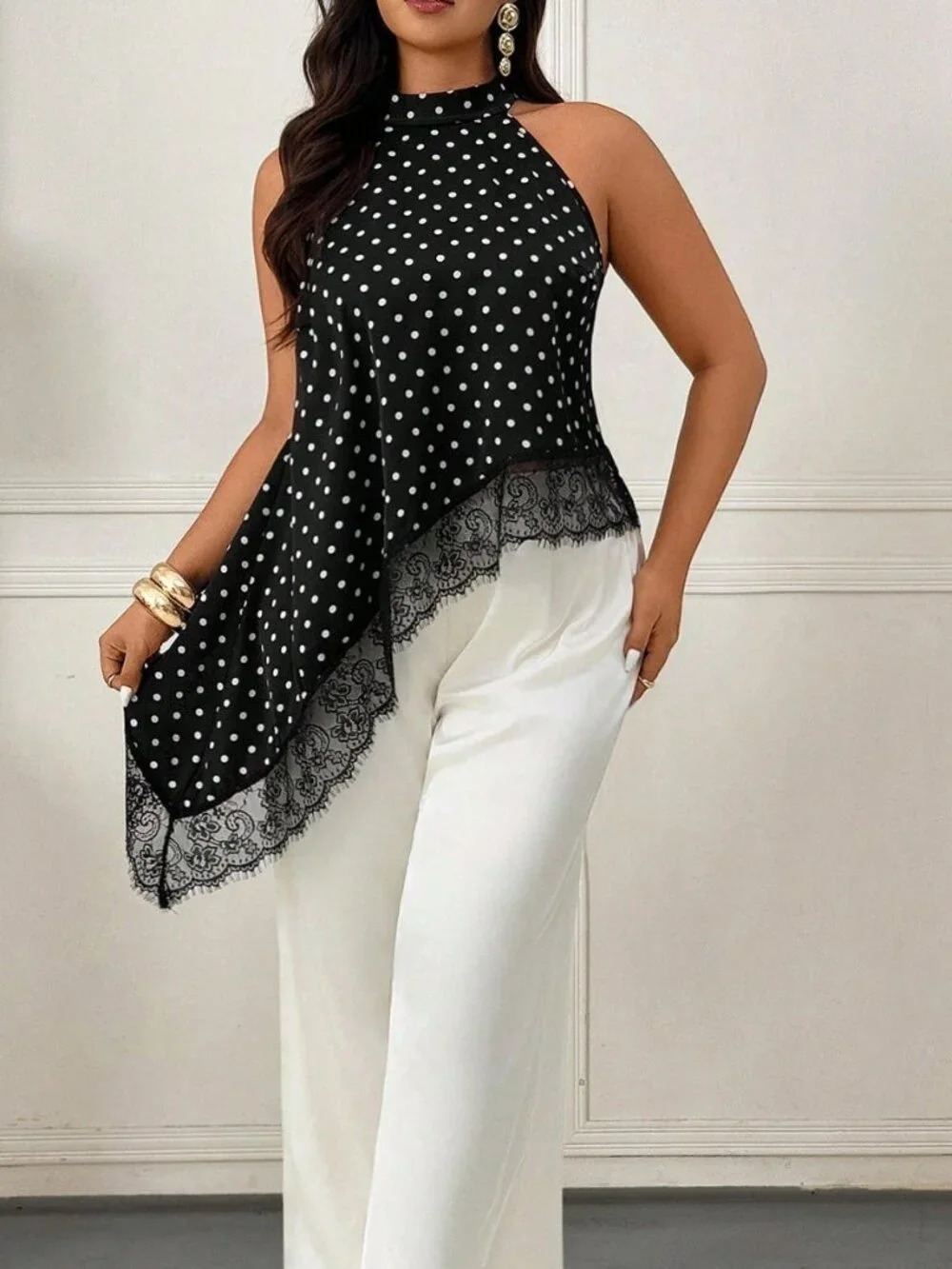 Black and White Casual Women's Asymmetrical Cold Shoulder Sleeveless Top